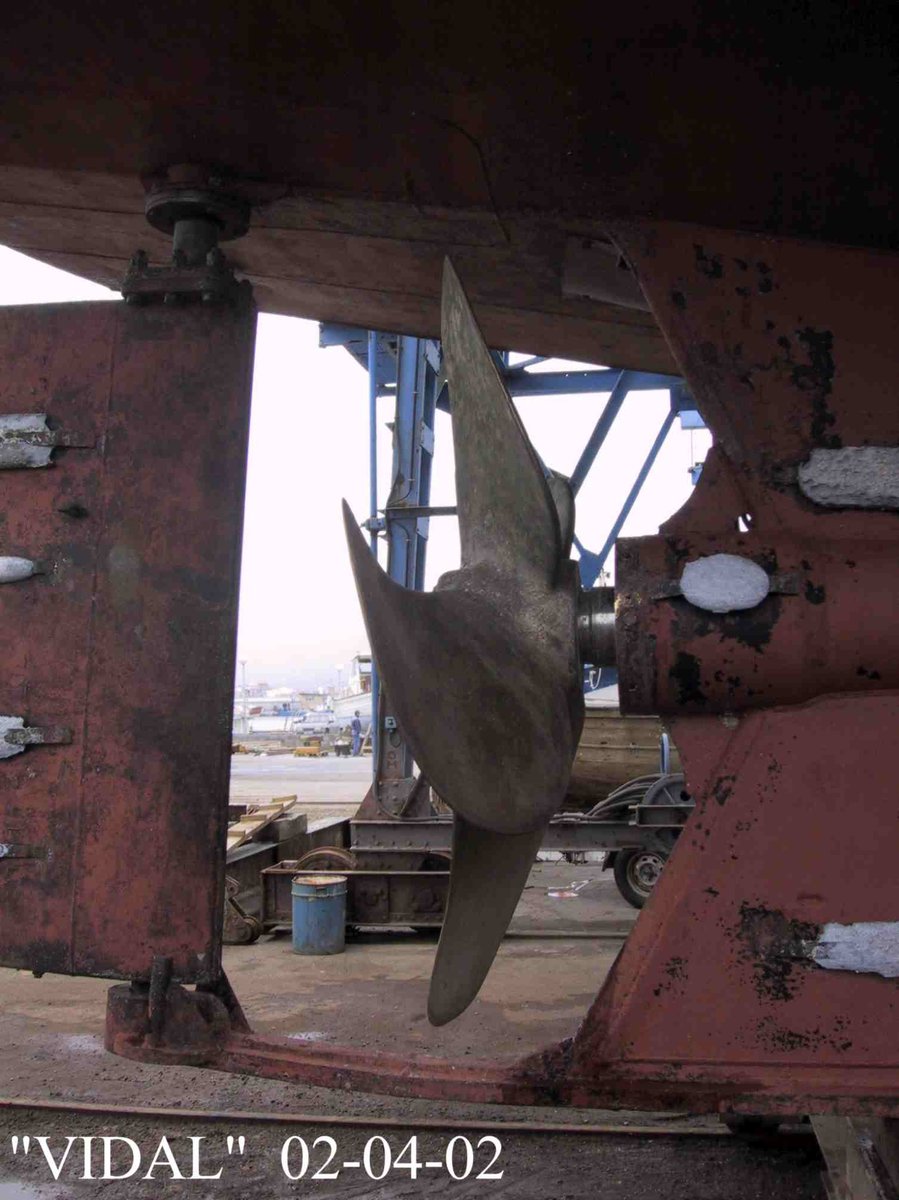 Imagen de Capitol 8 - 2002